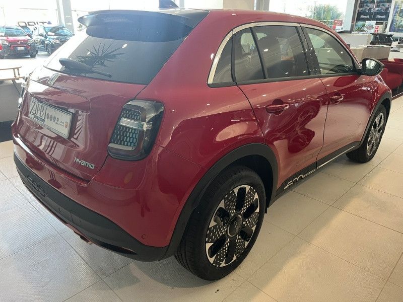 Fiat FIAT 600 Hybrid 145 CV DCT MHEV La Prima II imagem 3