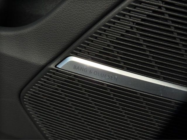 RSQ8 4.0 TFSI quattro*Vollausstattung*305km/h*