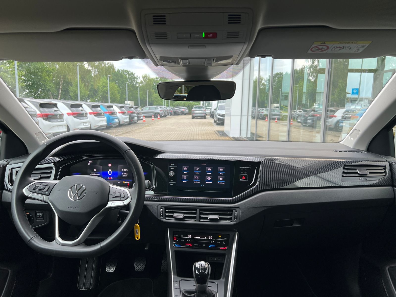 Fahrzeugabbildung Volkswagen Polo Life 1.0 *LED, Climatronic, Sitzhzg., AppCo