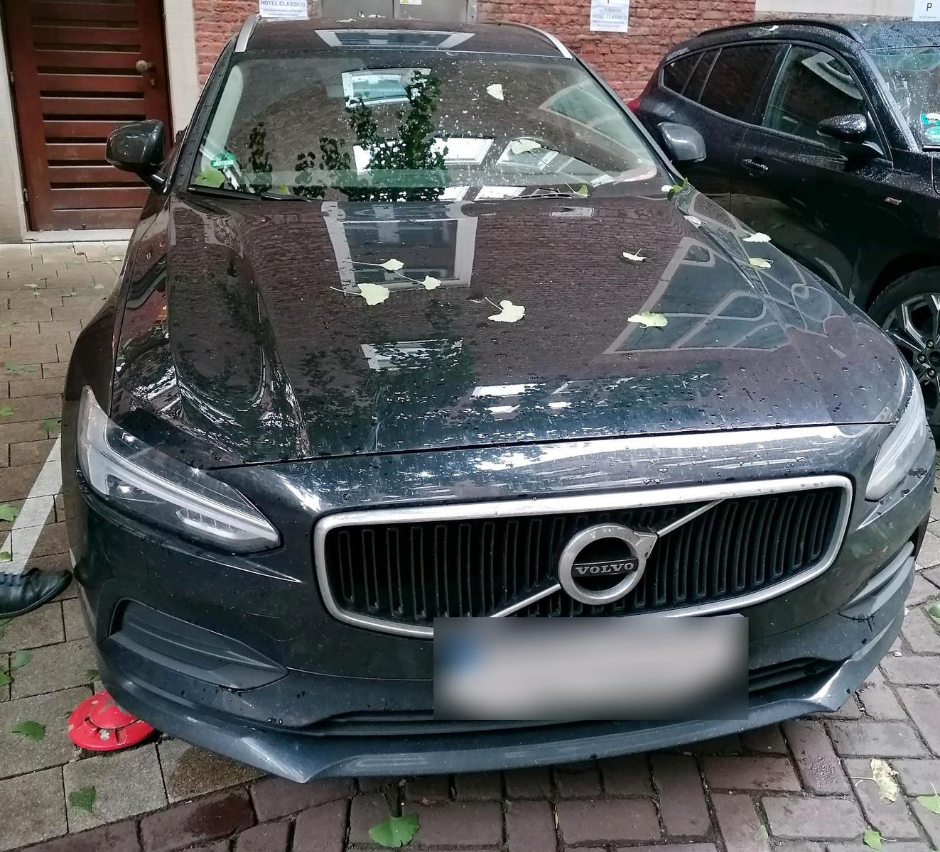 Volvo V90
