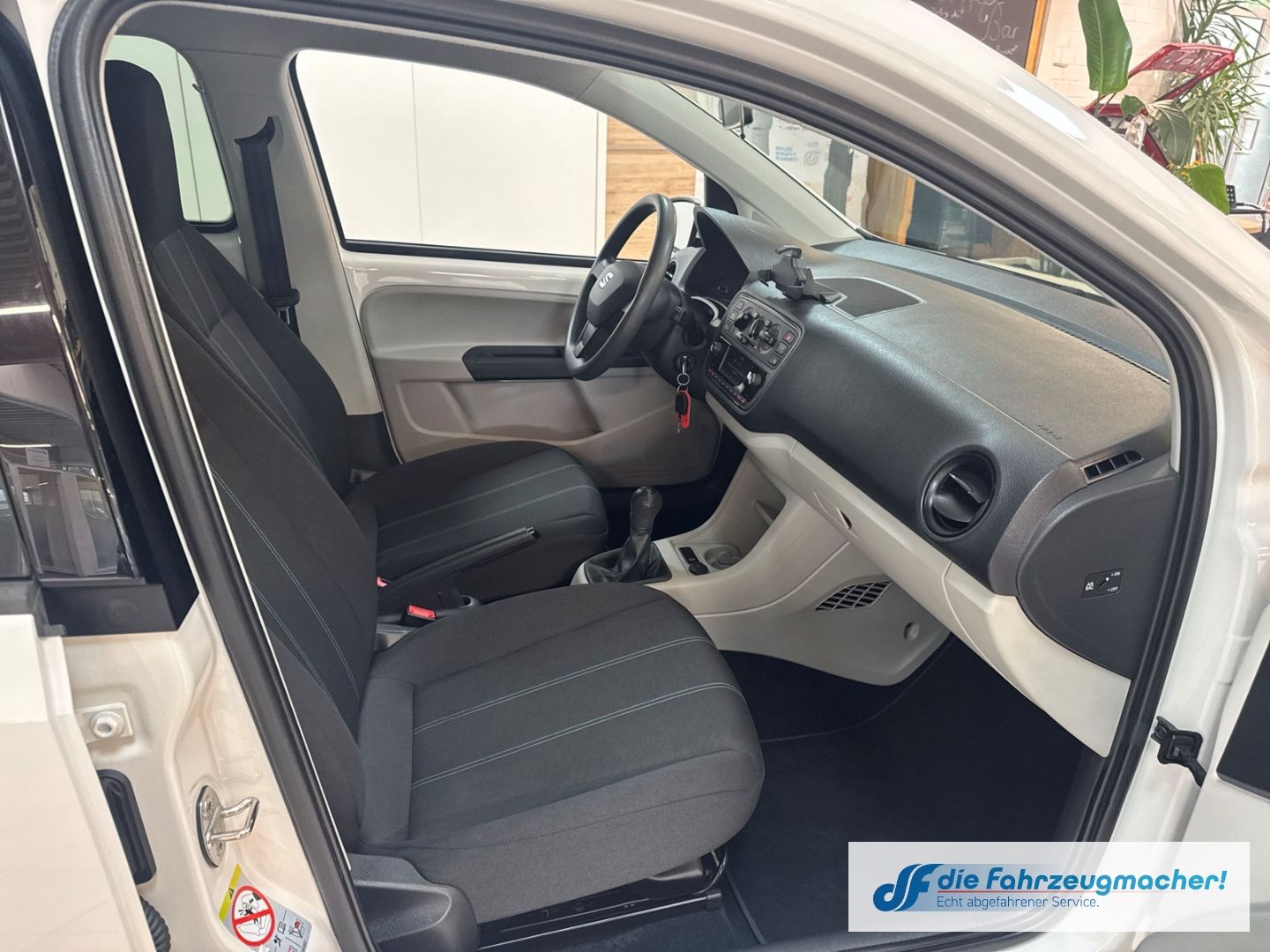 Fahrzeugabbildung SEAT Mii Style 1.0 Soundsystem SHZ Berganfahrass. Win