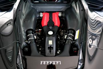 صورة مصغرة 17 لـ 2016 Ferrari 488 GTB