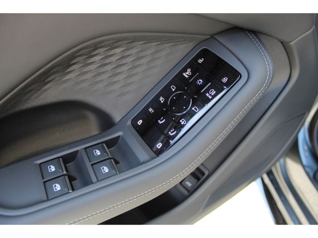 A6 Avant eHybrid qu.S-tr. AHK*S-Line*Tech+*20''*