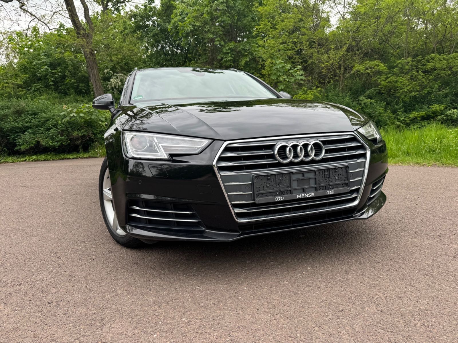 AUDI A4 2.0 TDI sport Avant sport, 2 Hand, neuer TÜV