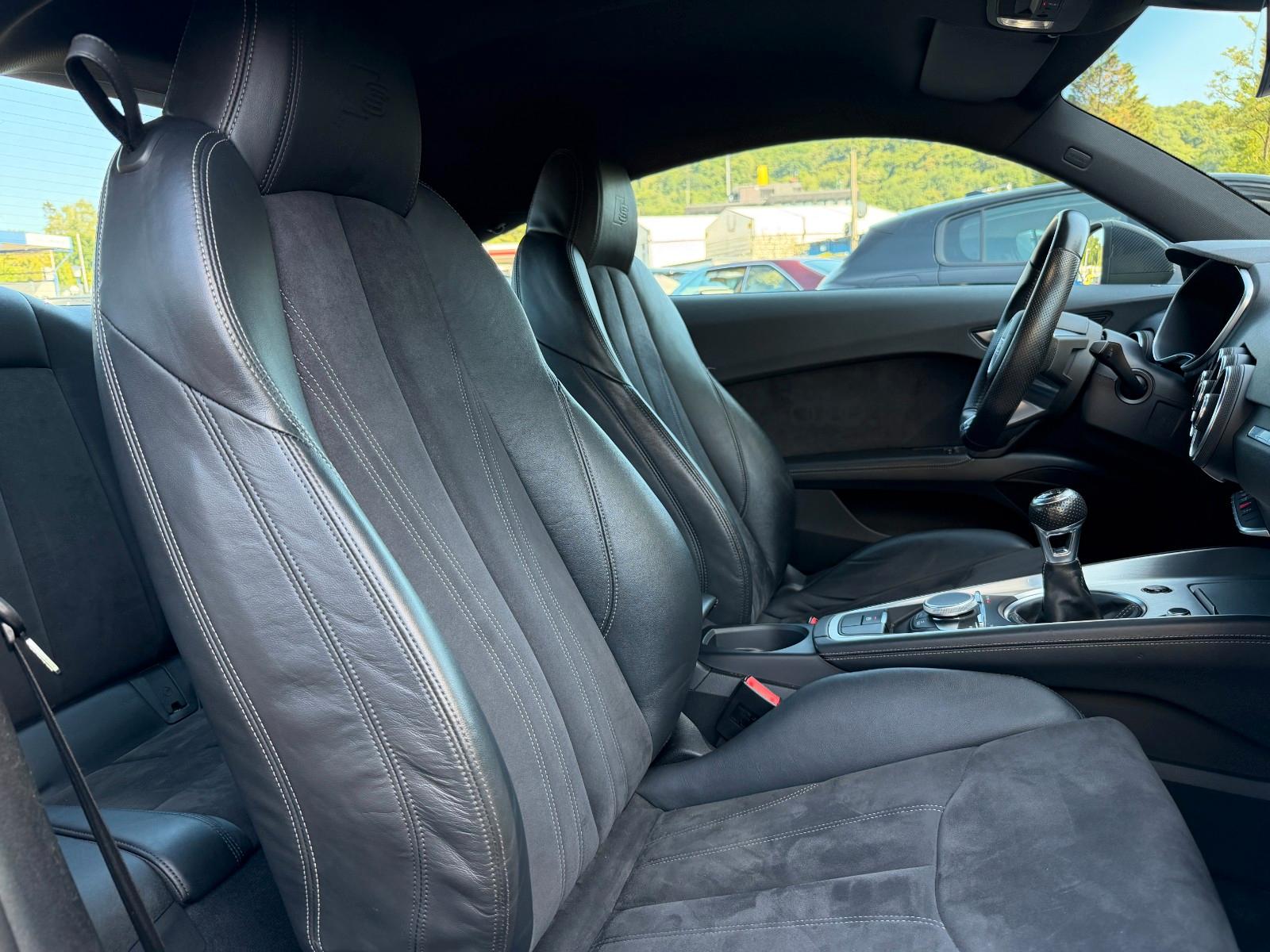 Audi TT Coupe 2.0 TFSI S-Line/ALCANTARA/Cockpit