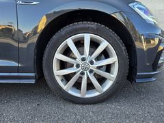 VW Golf VII R-line 2.0TDI 150PS DSG Navi AHK LED