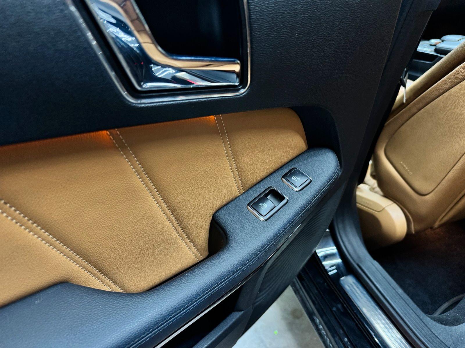 Mercedes-Benz E300 2010 — photo 14