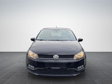 Volkswagen Polo - 2
