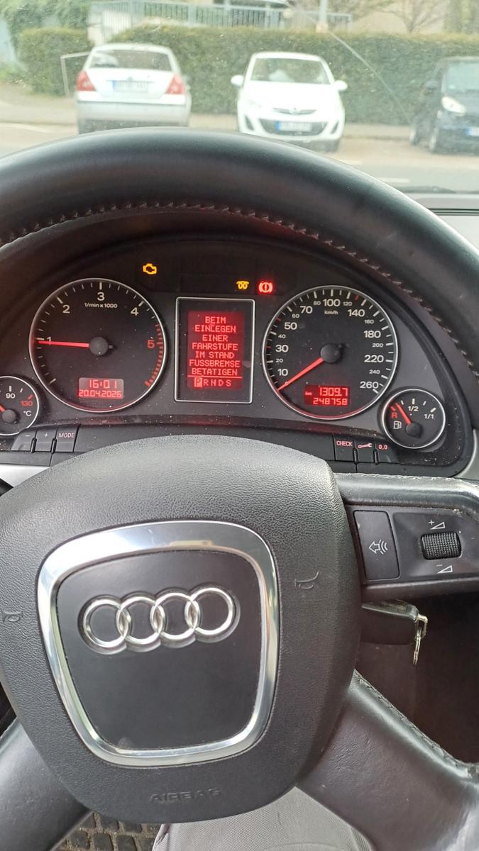 Audi A4 2006 — photo 10