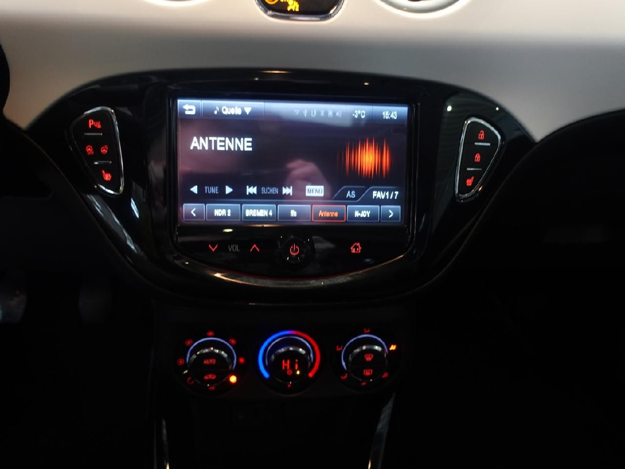 Fahrzeugabbildung Opel Adam 1,4 Glam