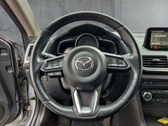 Fahrzeugabbildung 3 Sports-Line 2,2 Skyactiv D 150 Sports-Line