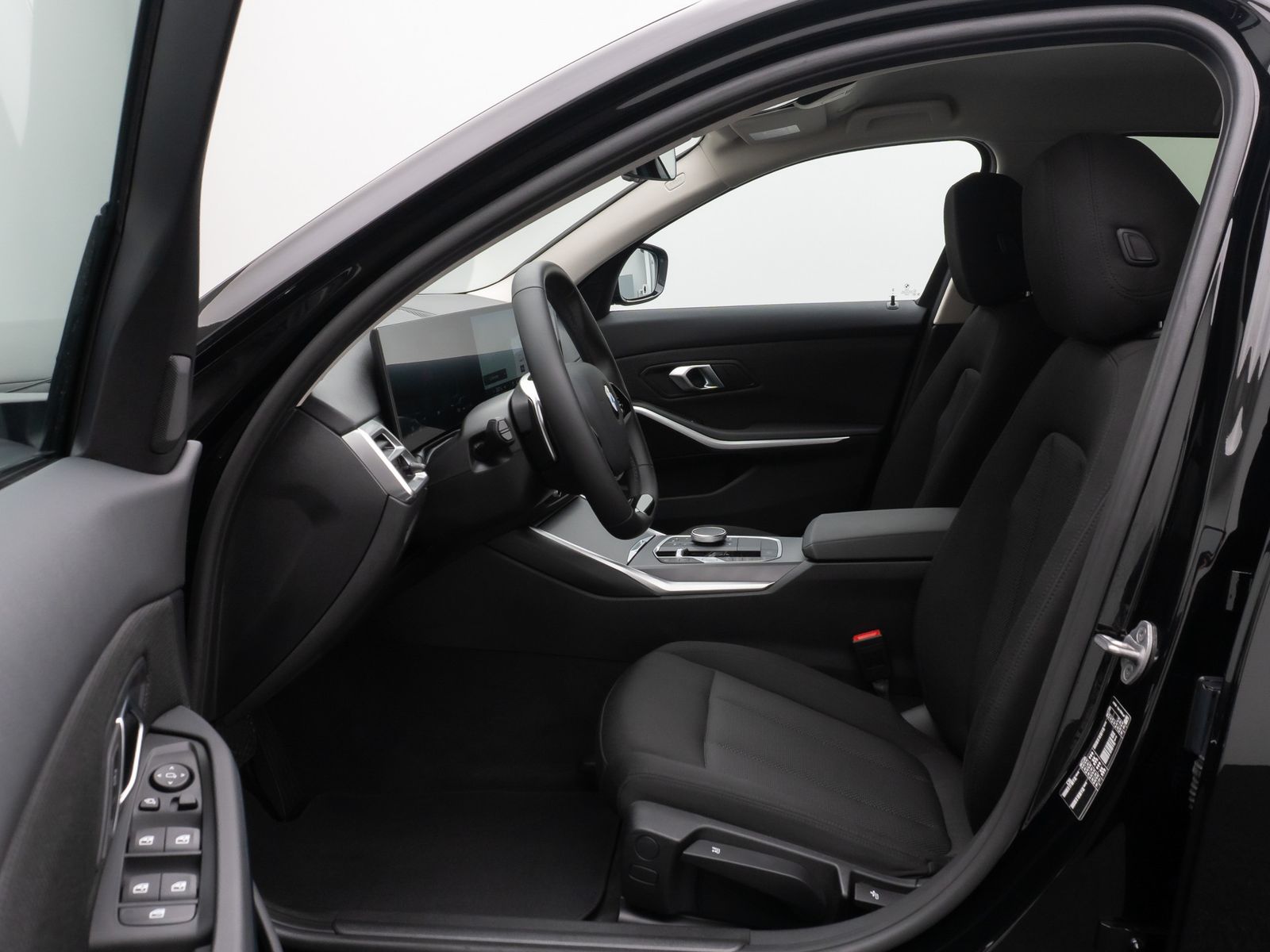 Fahrzeugabbildung BMW 318i Kamera DAB Sportlenkrad CockPit+ Alarm LED