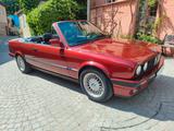 BMW E30 Cabrio 325i - BMW 325 aus 1994: Cabrio