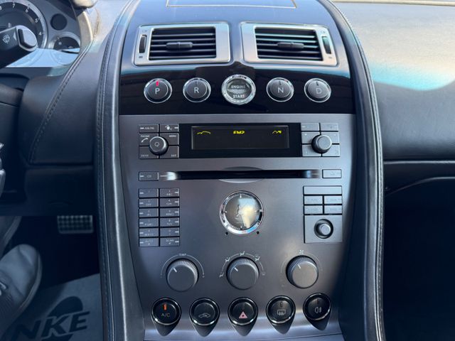 Aston Martin DB9 5.9 V12 Coupe