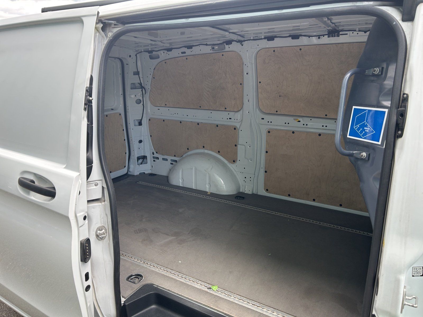 Fahrzeugabbildung Mercedes-Benz Vito 116CDI Kasten Lang 9G Audio40 DAB Kamra SHZ