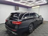 Mercedes-Benz E 300 de T Avantgarde PANO|SHZ|DISTRONIC|AMBIENT - gebrauchte Mercedes-Benz E 300 aus dem Jahr 2021
