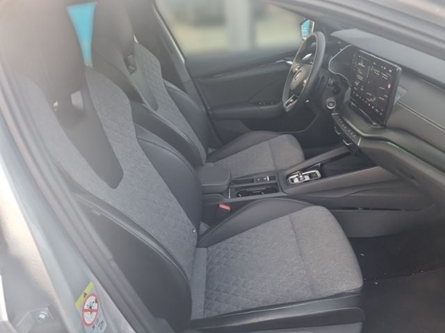 Fahrzeugabbildung SKODA Octavia Combi 2.0 TDI DSG Sportline NAVI AHK W.