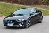 Opel Insignia 2.0 Turbo 191kW GSI Auto 4x4 GS GSI - Opel Insignia mit Benzin-Antrieb: Limousine, 1.4