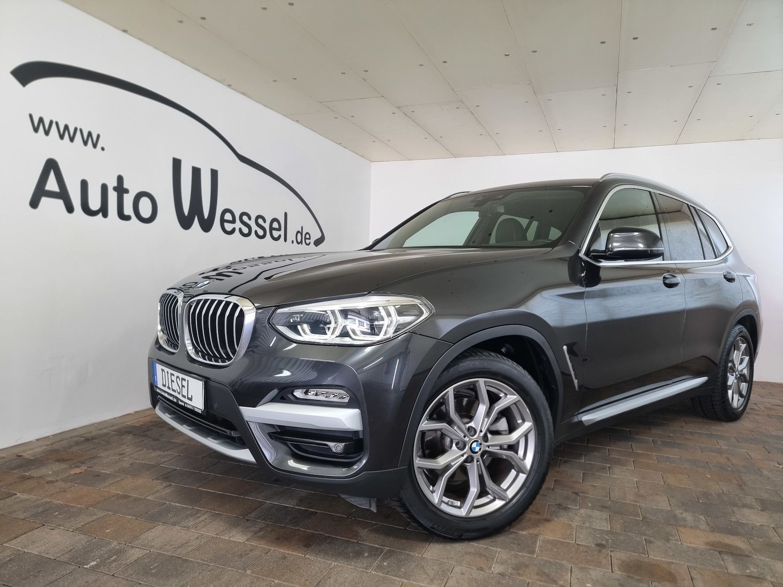 BMW X3 2.0 dA sDrive18 xLine LED AHK HeadUp Hifi