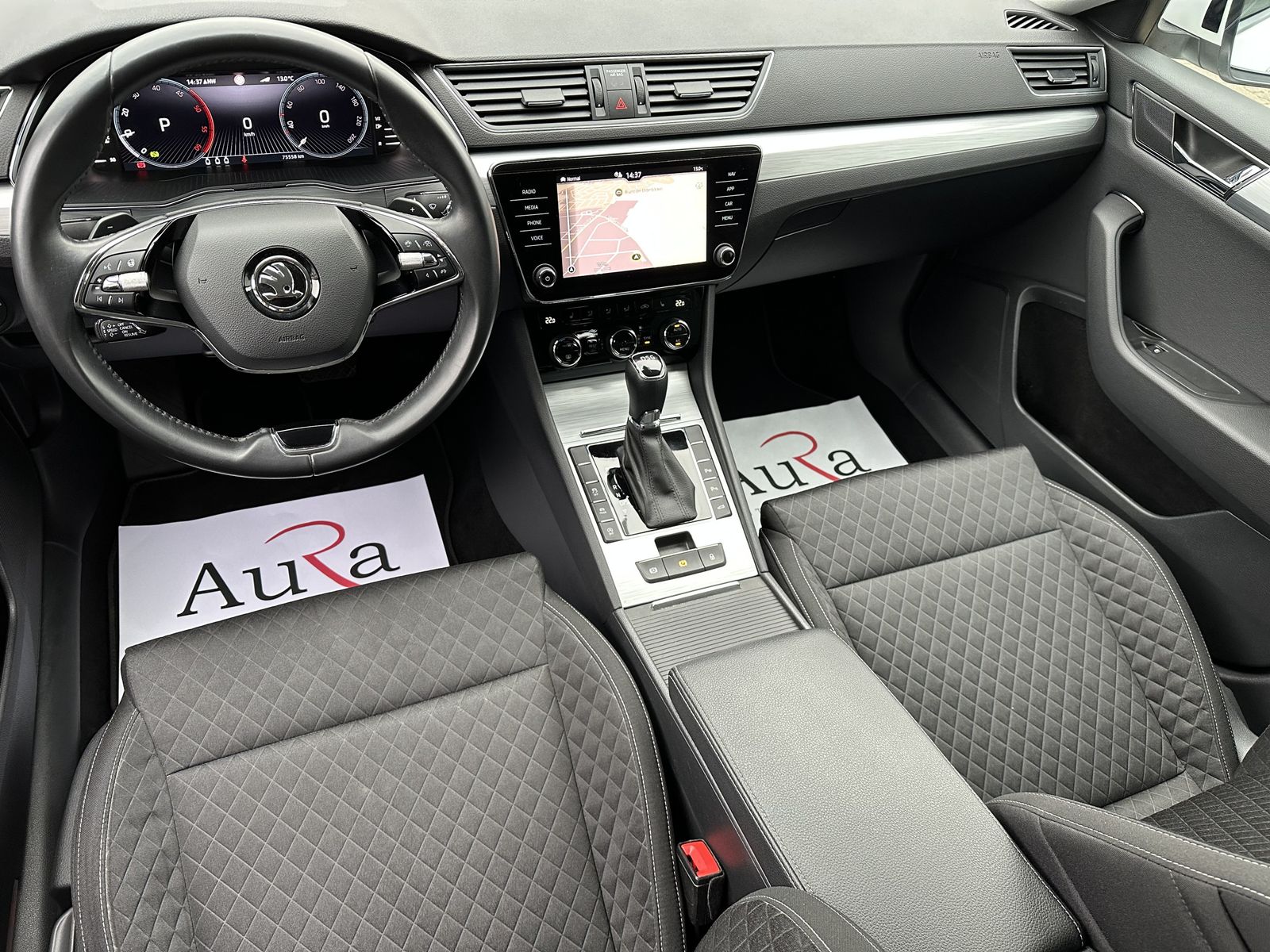 Fahrzeugabbildung SKODA Superb Combi 2.0 TDI DSG Ambition NAV+LED+AHK+VC