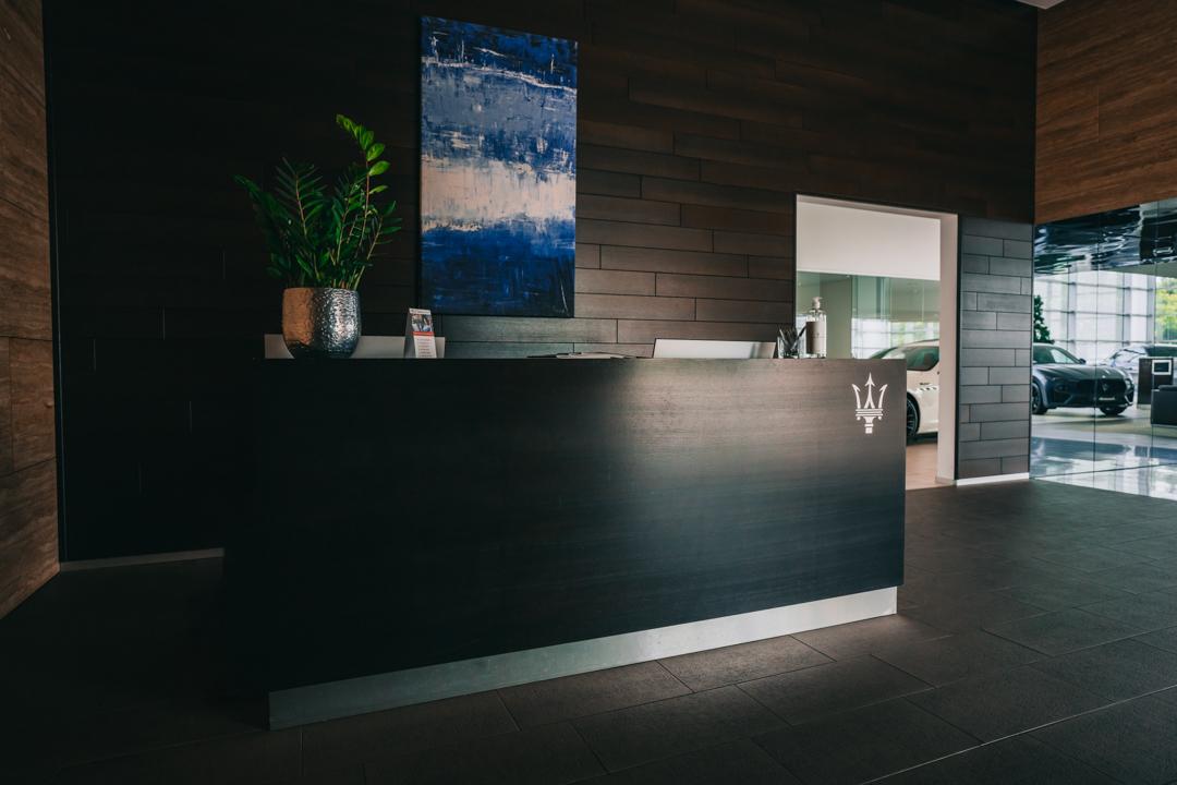 showroom-image-bottom