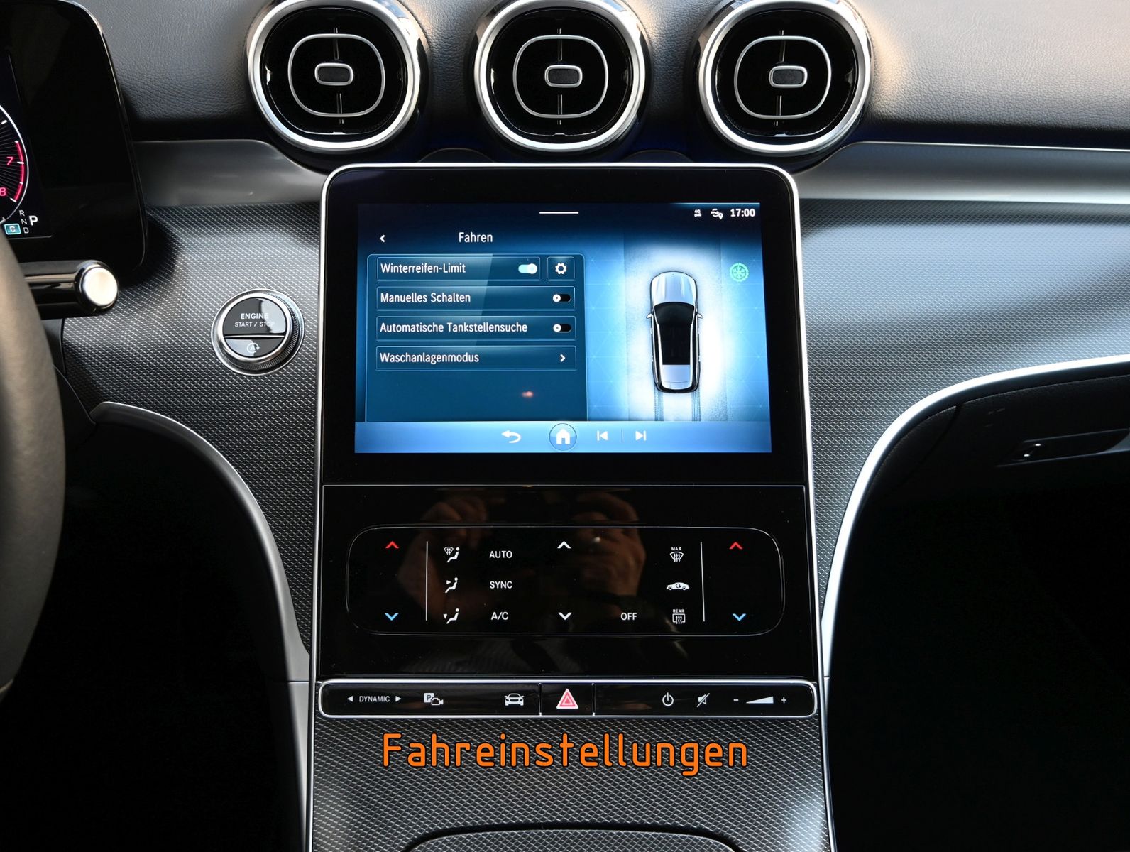 Fahrzeugabbildung Mercedes-Benz C 200 T Aut. Avantgarde °ACC°DIGITAL LIGHT°MEMO°