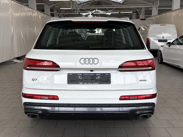 Audi Q7 - 2