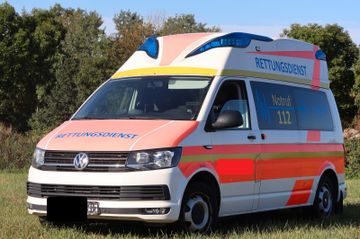 Volkswagen T6 inkl. Stryker Fahrtrage neuer Motor