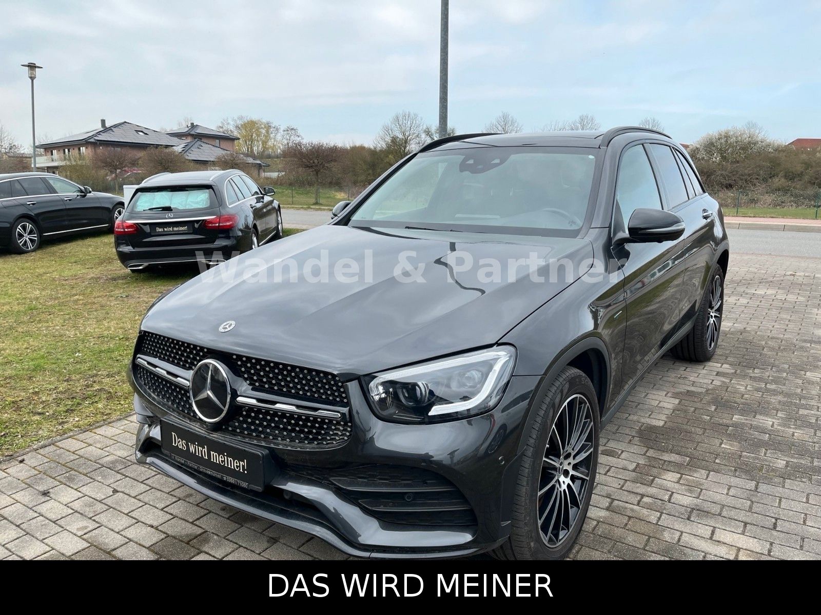 MERCEDES-BENZ GLC 300de 4Matic AMG-Paket