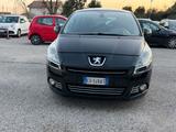 Peugeot 5008 1.6 HDi 110CV Premium - Peugeot 5008 Premium mit Diesel-Antrieb