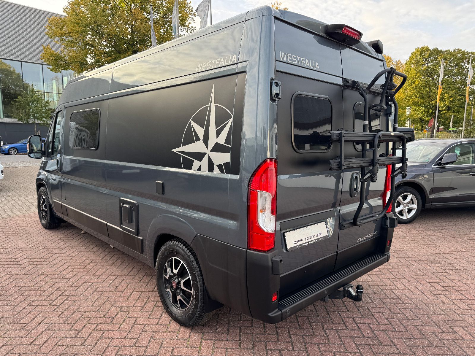 Fahrzeugabbildung Westfalia Columbus 601 D 4 SCHLAFPLÄTZE SOLAR AHK 1.HAND