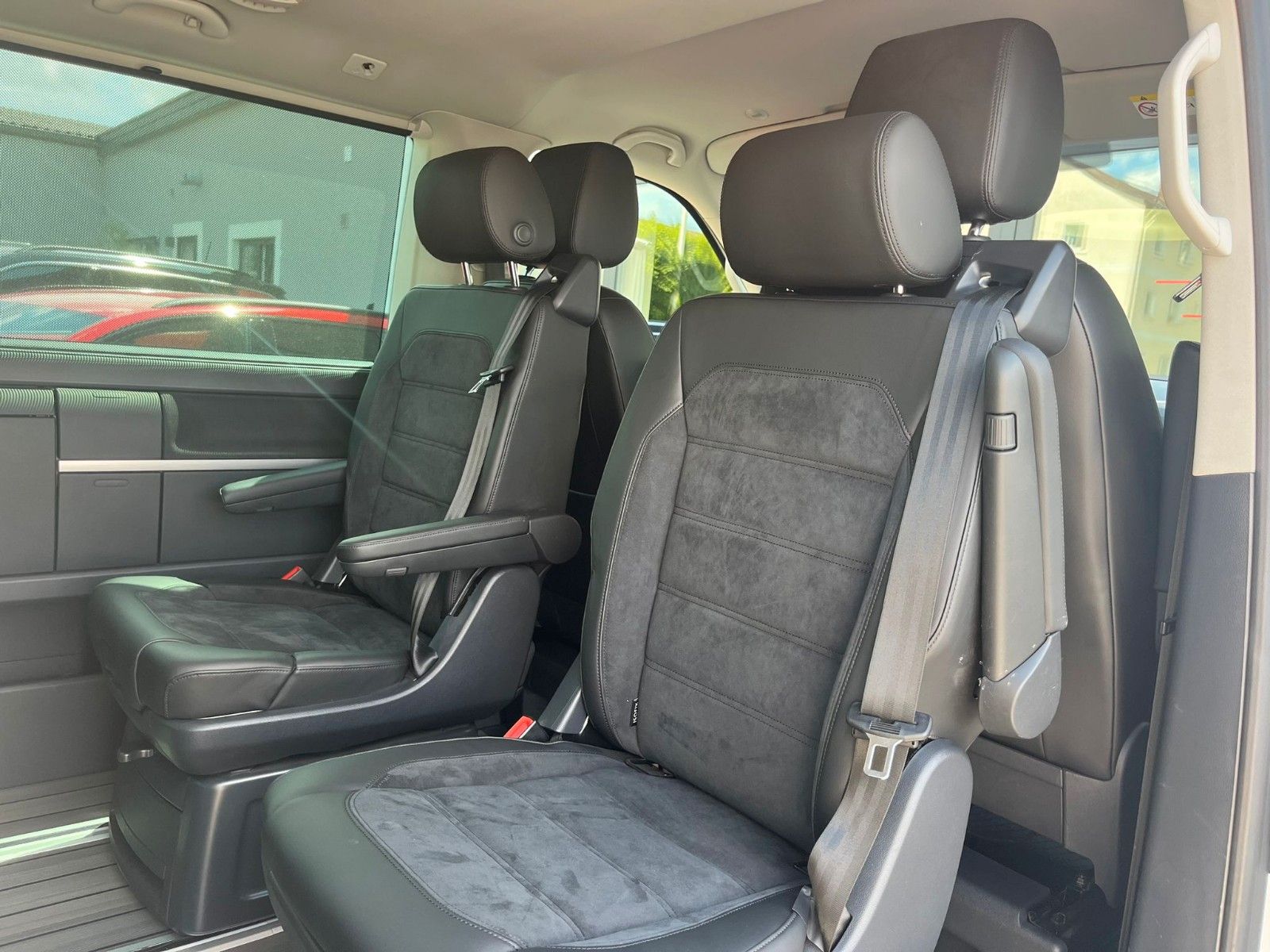 Fahrzeugabbildung Volkswagen T6 Multivan 2.0TDI 4Motion Comfortline*RFK*AHK*