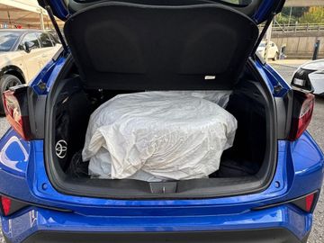 Toyota C-HR - 6