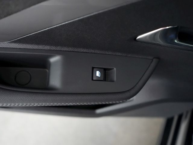 Astra L ST ULTIMATE AT+LED MATRIX+NAVI+360 GRAD