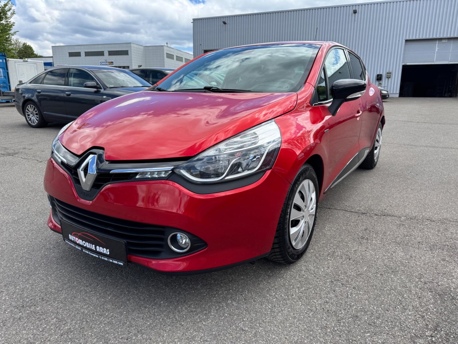 Renault Clio IV 1,2 16V Limited Tüvneu 1hand Euro6 Navi