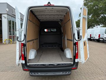 Mercedes Sprinter - 9