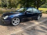 Mercedes-Benz W211 E-Klasse E320 Benziner ELEGANCE - Mercedes-Benz E 320: W211