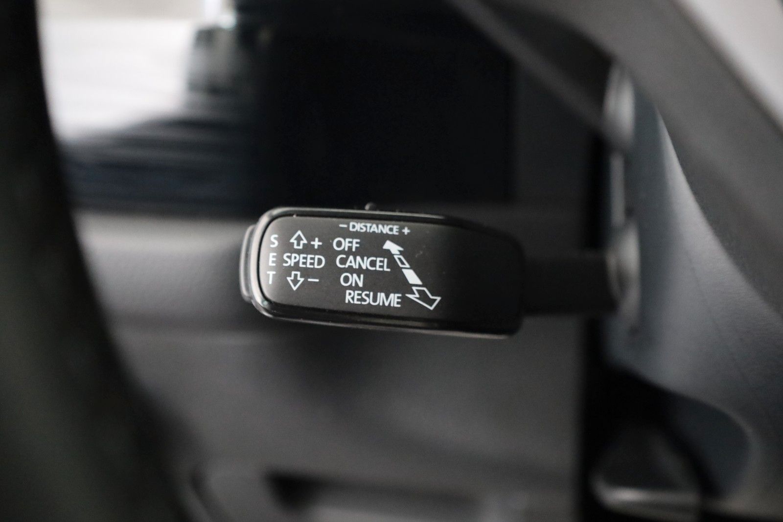 Fahrzeugabbildung SKODA Kodiaq Drive 125 4x4,Navi,4xSH,Kamera,ACC,AHK+WR