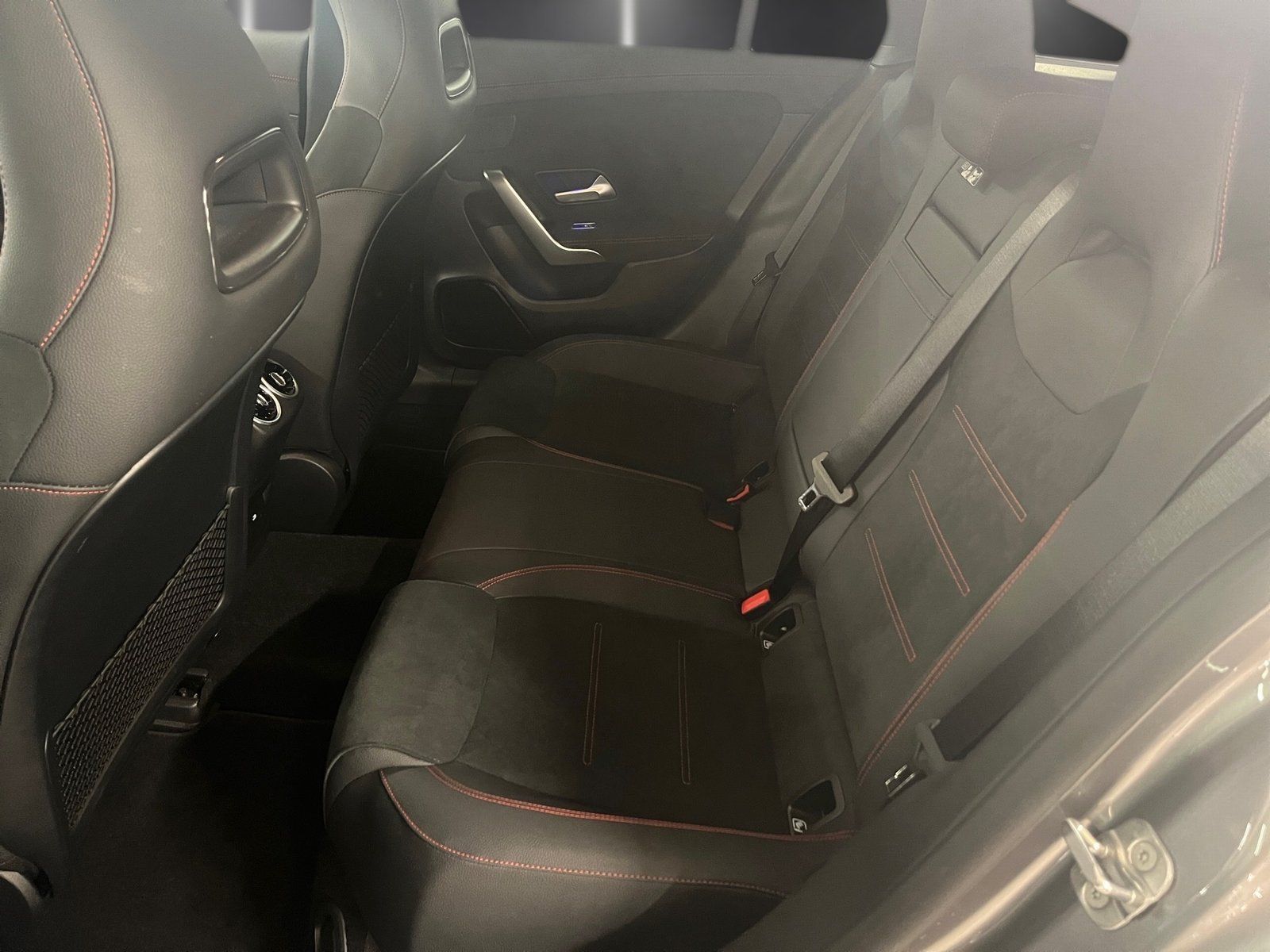 Fahrzeugabbildung Mercedes-Benz CLA 250 e SB AMG+*Pano*HUD*Distronic*Night*360°