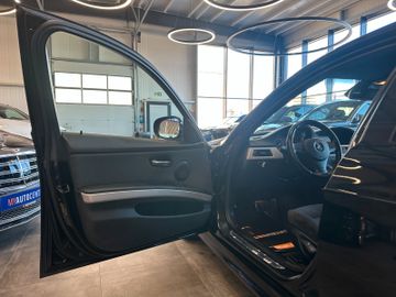 BMW 330 d Touring xDrive*AHK*Bluetooth*PDC*SHZ*Klima