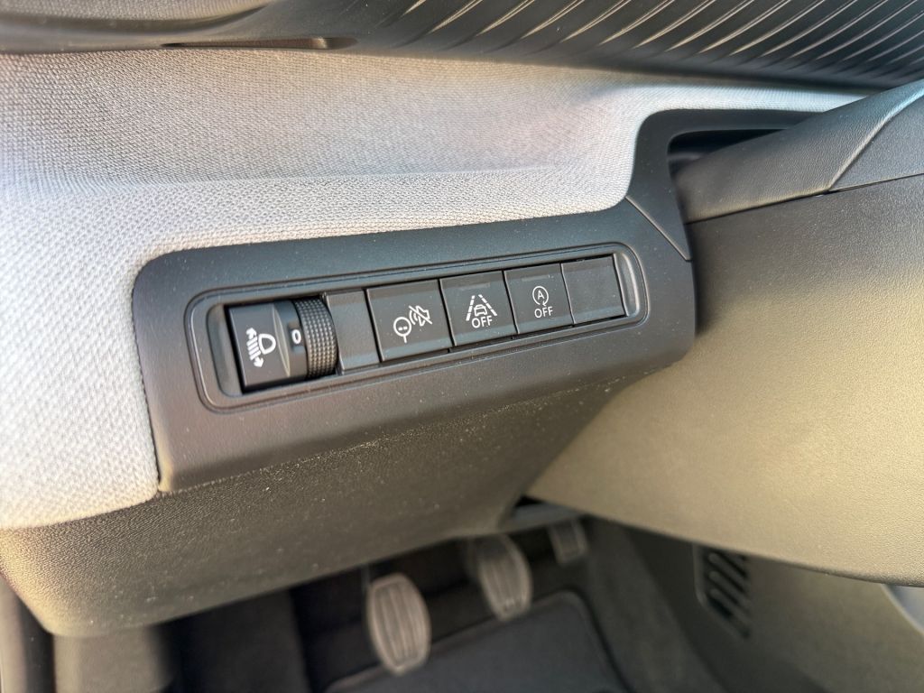 Fahrzeugabbildung Citroën C3 Aircross Turbo 100 PLUS 7-Sitzer