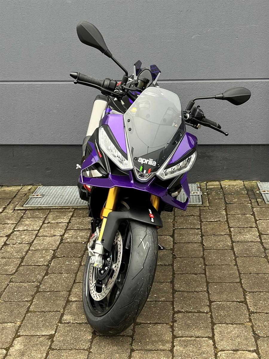 Aprilia Tuono V4 1100 Factory