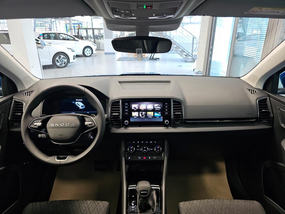 Skoda Karoq Selection AHK,Navi,ACC,Kamera,elt.Heckkl.