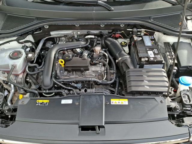T-ROC 1.0 TSI APP+AZV+DAB+LED