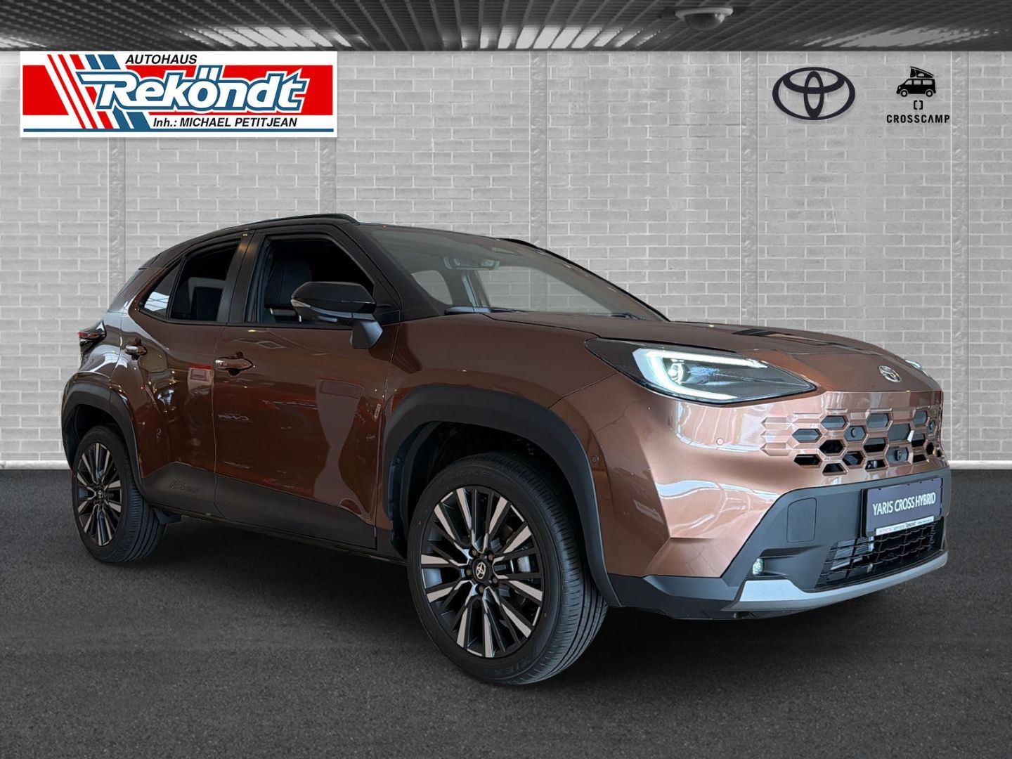 Toyota Yaris Cross 1.5 Hybrid Lounge Premium RFK360 MAT imagem 3