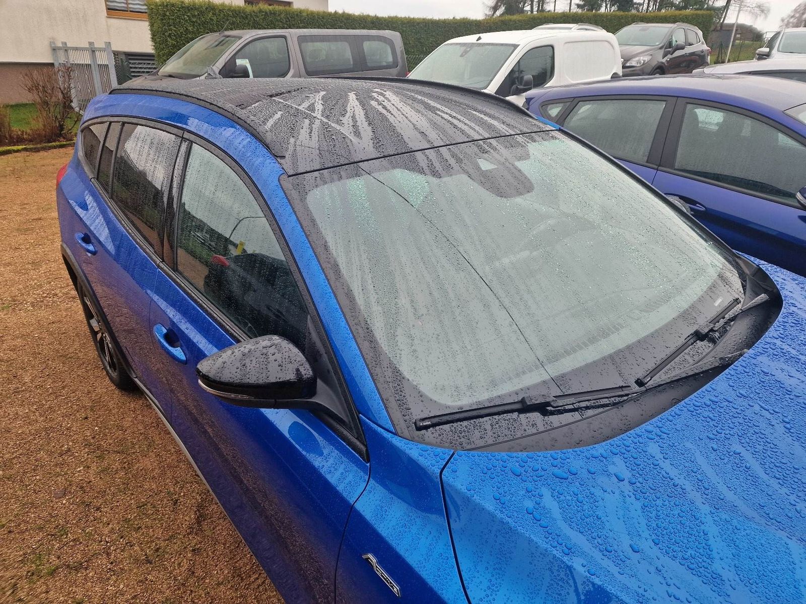 Fahrzeugabbildung Ford Focus Turnier Active X, AHK,Kamera,Navi, LED