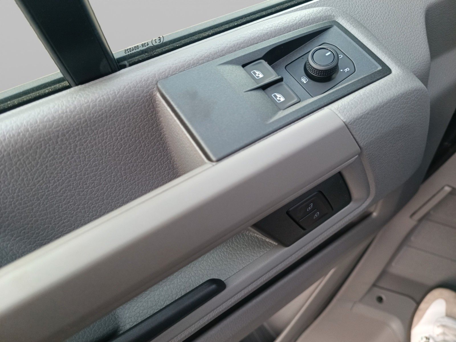 Fahrzeugabbildung Volkswagen Crafter 35 TDI *AHZV*SHZ*RFK*GRA*APP
