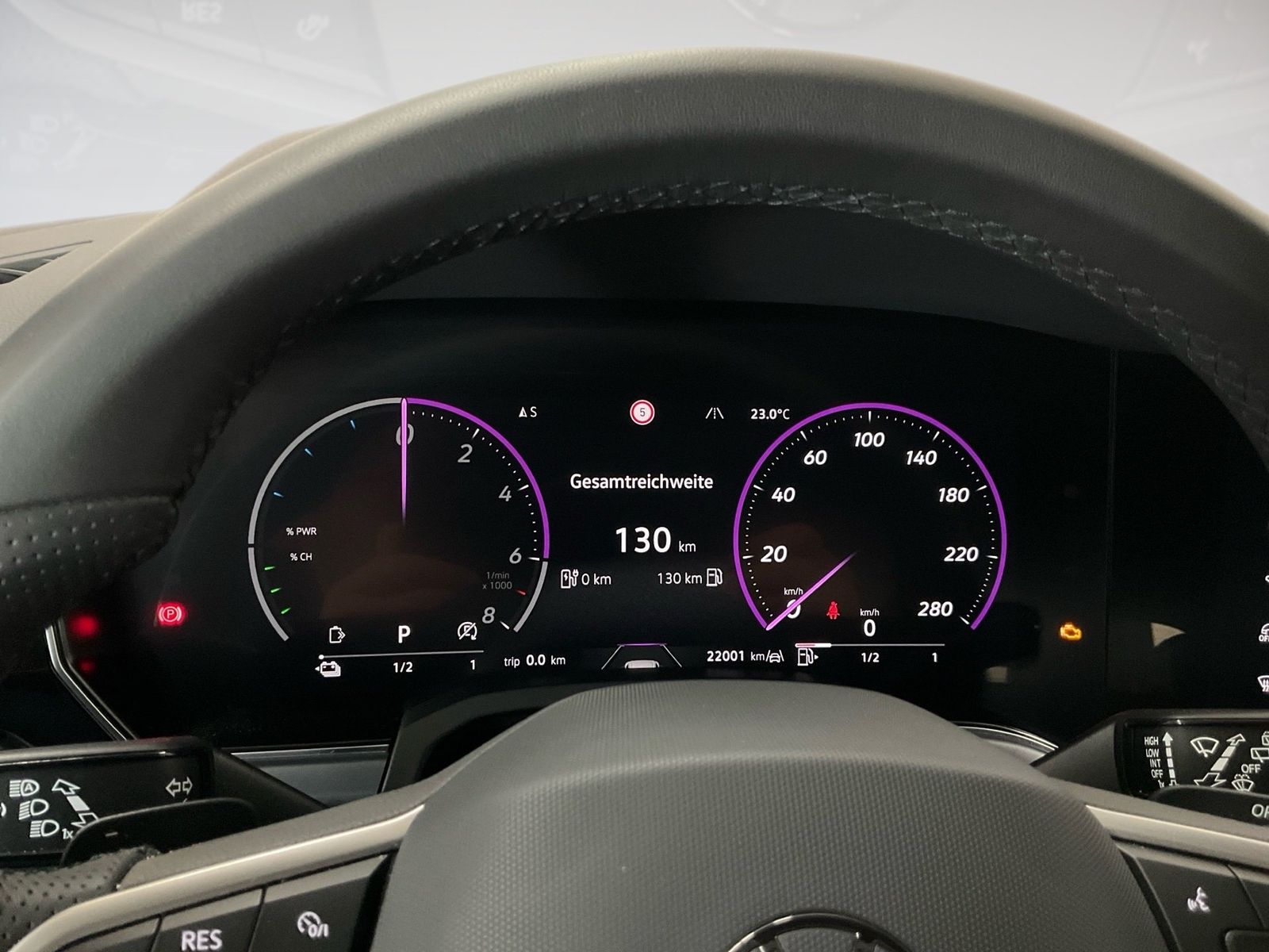 Volkswagen Touareg - Bild 13