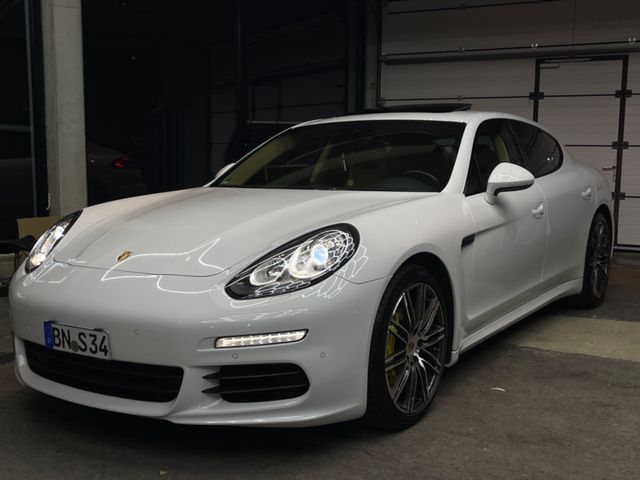 Porsche Panamera 3.0 Diesel EDITION Sport Chrono