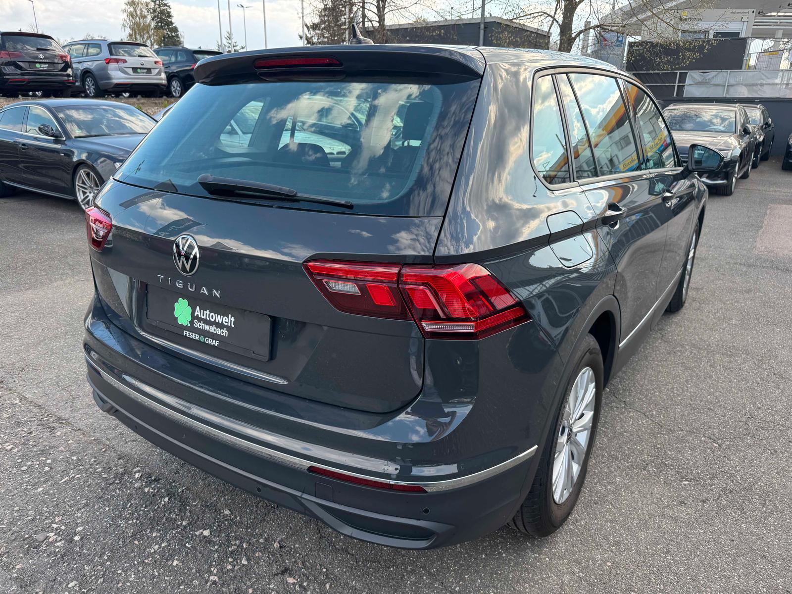 Volkswagen Tiguan 1.5 TSI AHK NAVI PDC LED SHZ KLIMA 17", миниатюра 6